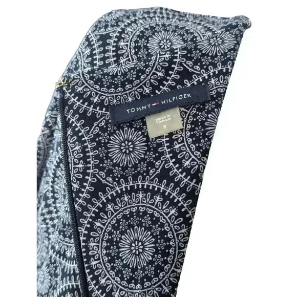 Tommy Hilfiger Navy Blue & White Medallion Print 3/4 Sleeve Back Zip Dress 8 - Picture 9 of 10